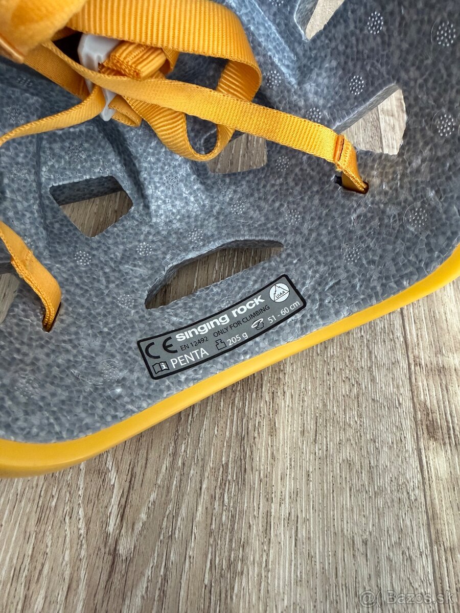 Predám prilbu na ferraty - 4