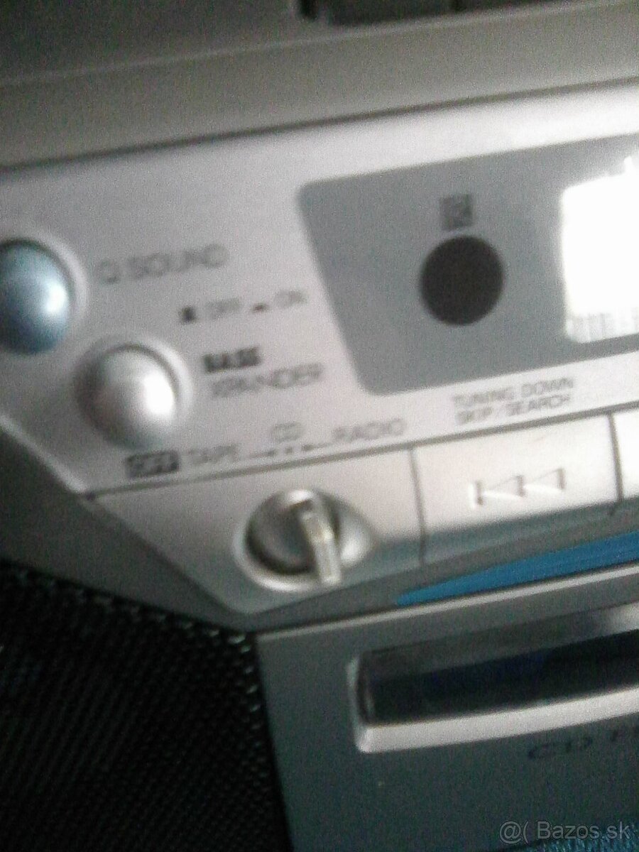 Predám retro rádiomagnetofon SANYO. - 4