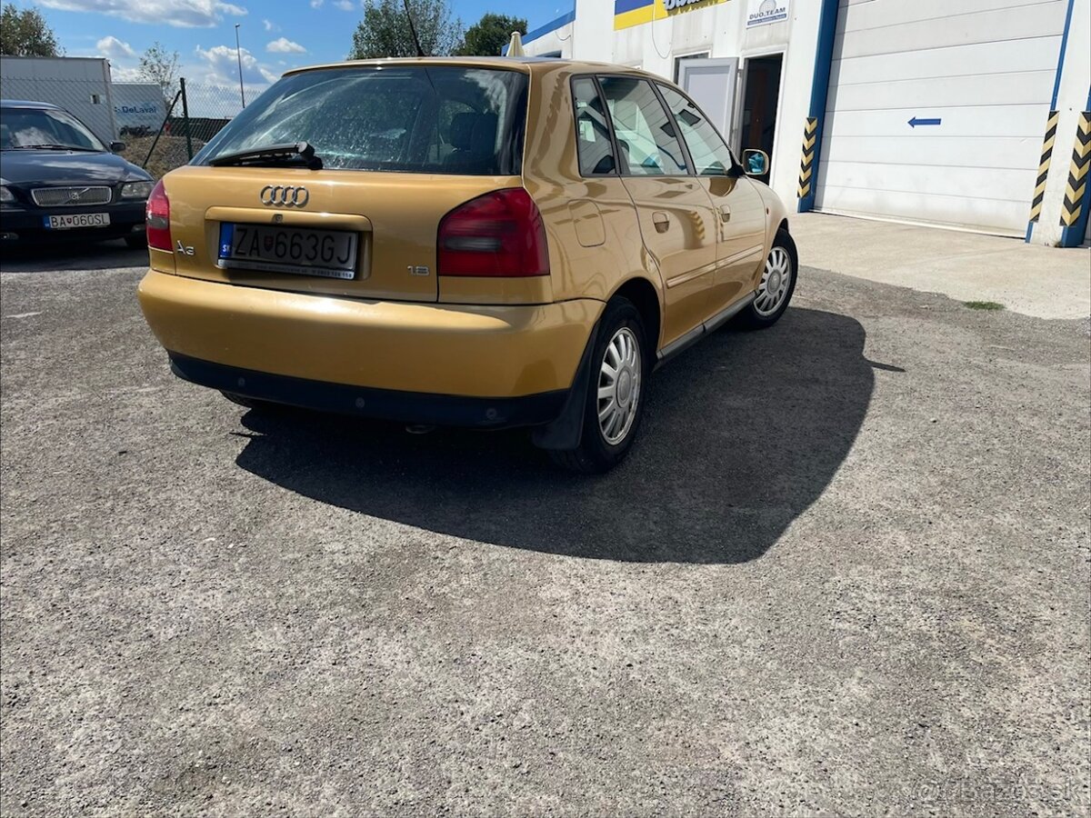 AUDI A3 1.8 - 4