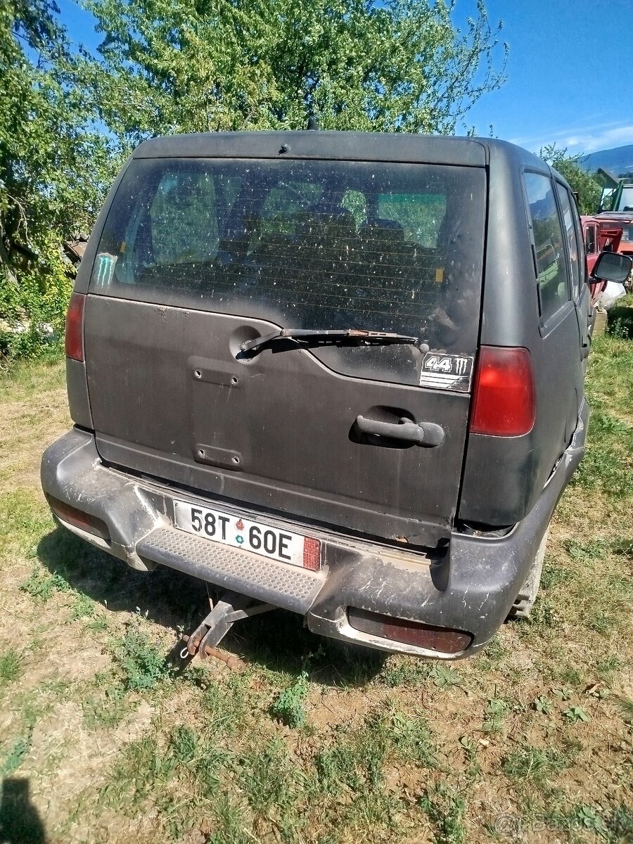 Nissan Terrano 2.7TDi - 4