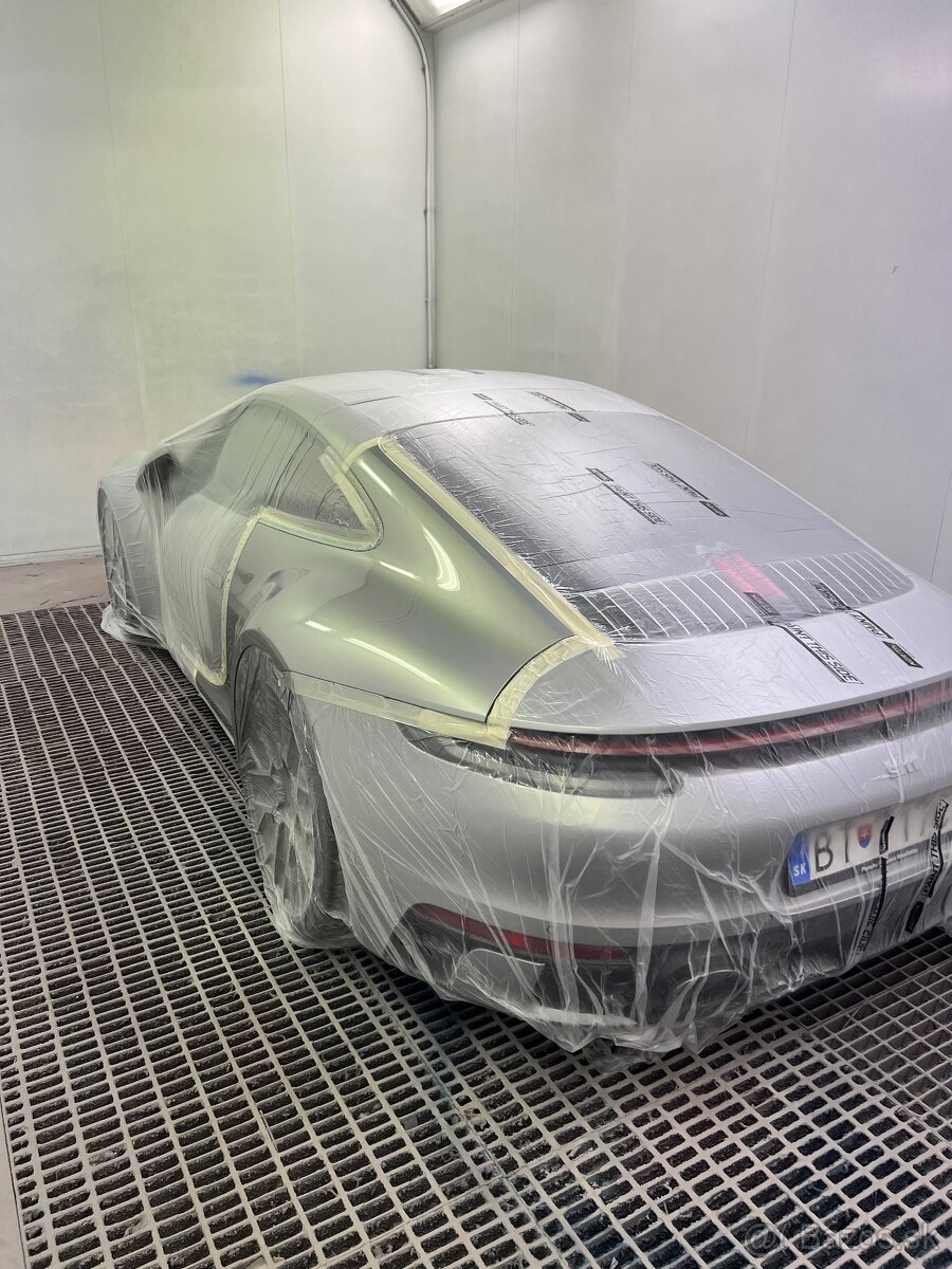 Lakovanie automobilov veteránov ,motoriek - 4