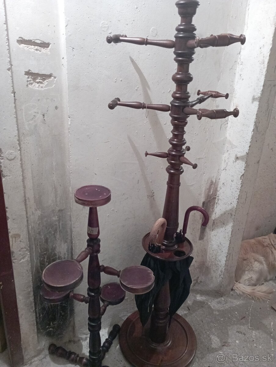 Starožitný vešiak drevo - 4