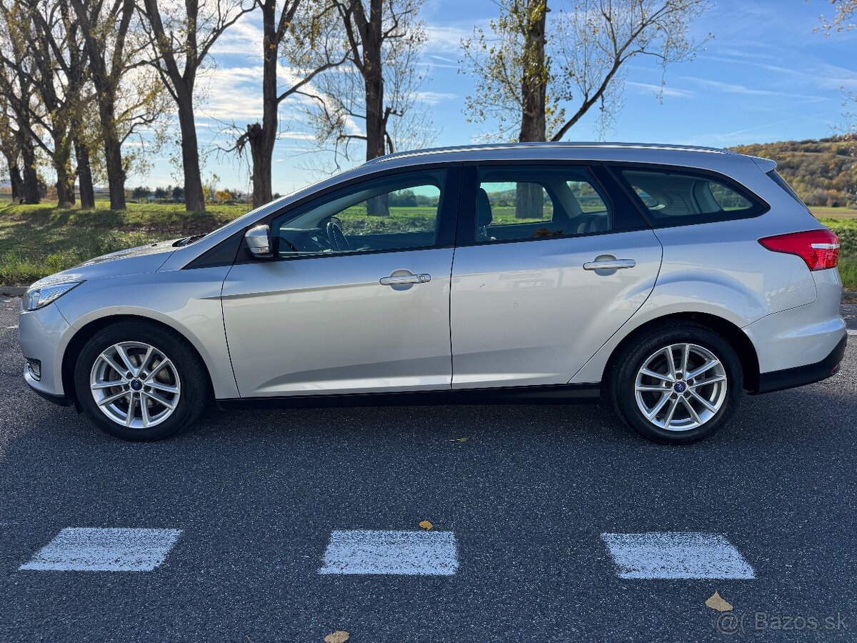 Ford Focus 1.5TDCi Business 2017 Nová STK - 4