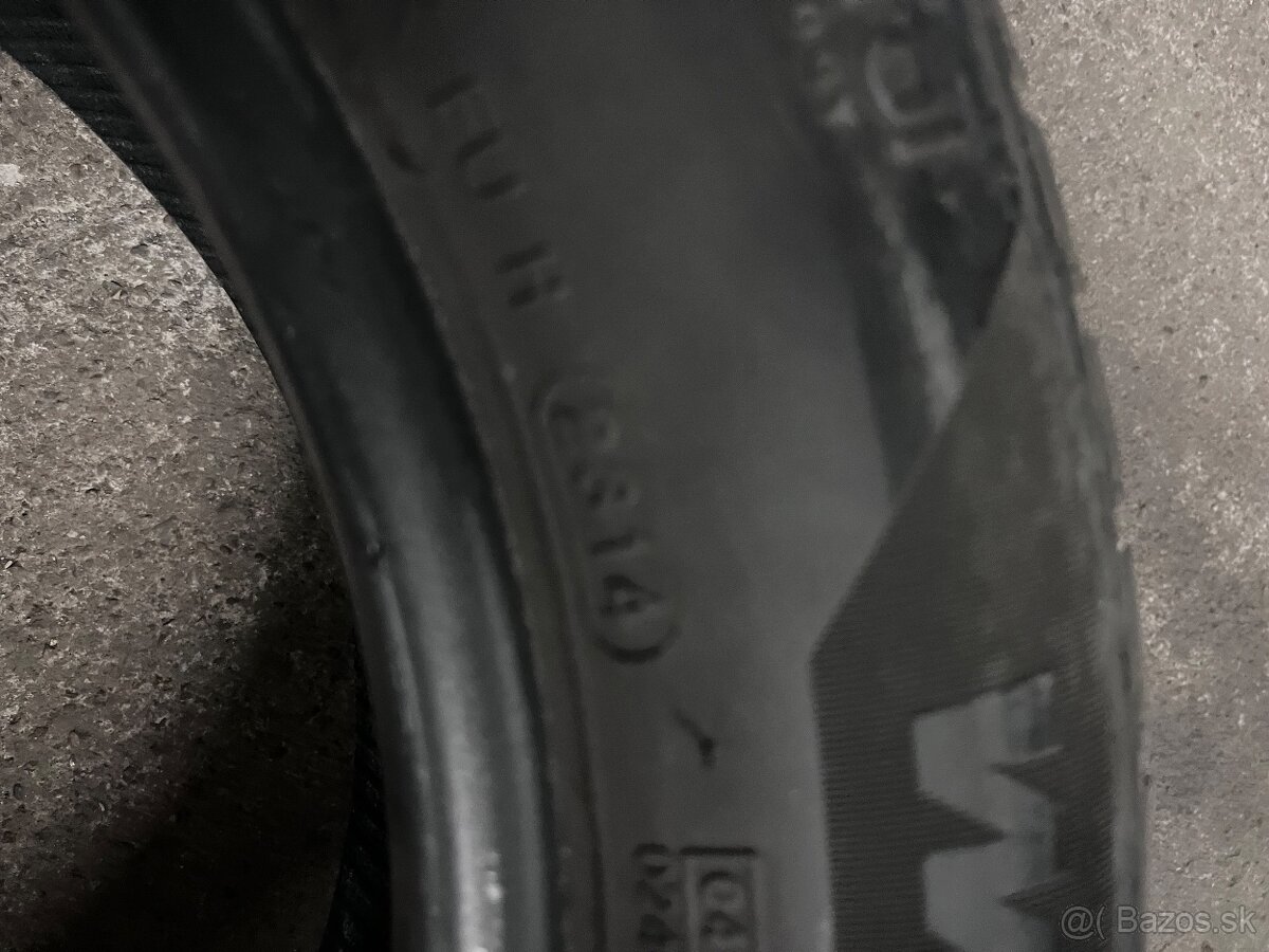Zimne gumy 205/60 R16 - 4