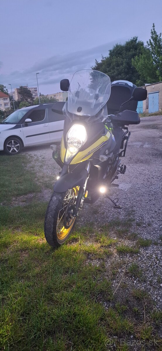 SUZUKI Vstrom 650 XT r.2022 - 4