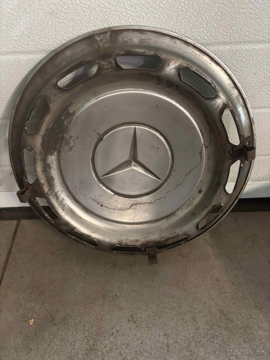 Puklica Mercedes - 4