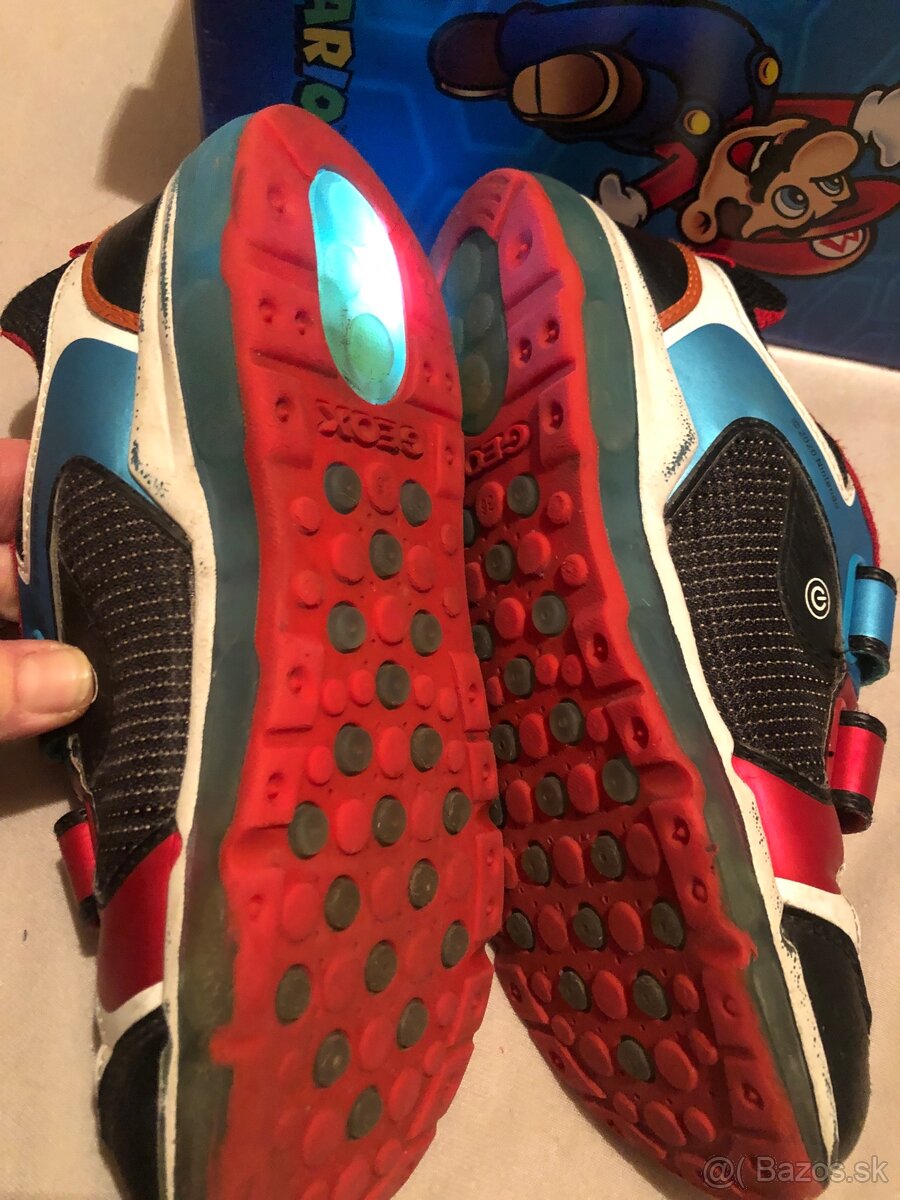 Geix Respira Super Mario velk 36 - 4