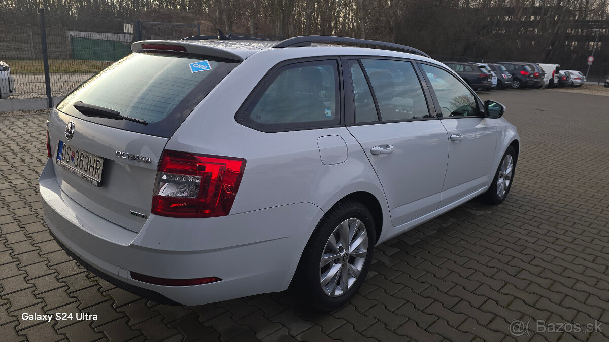 Škoda Octavia Combi 1.4 TSI G-Tec Ambition DSG - 4