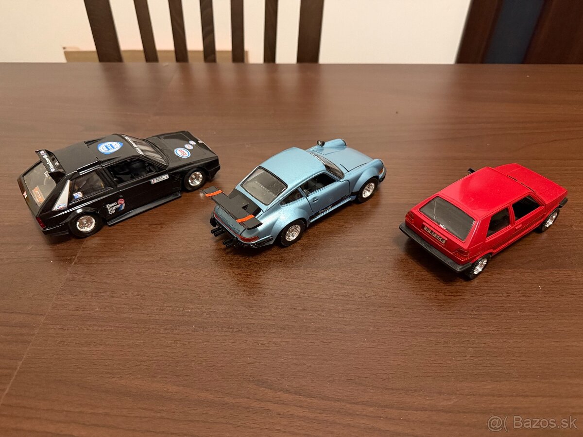 Modely auto - IST Models Cararama Bburago - 4