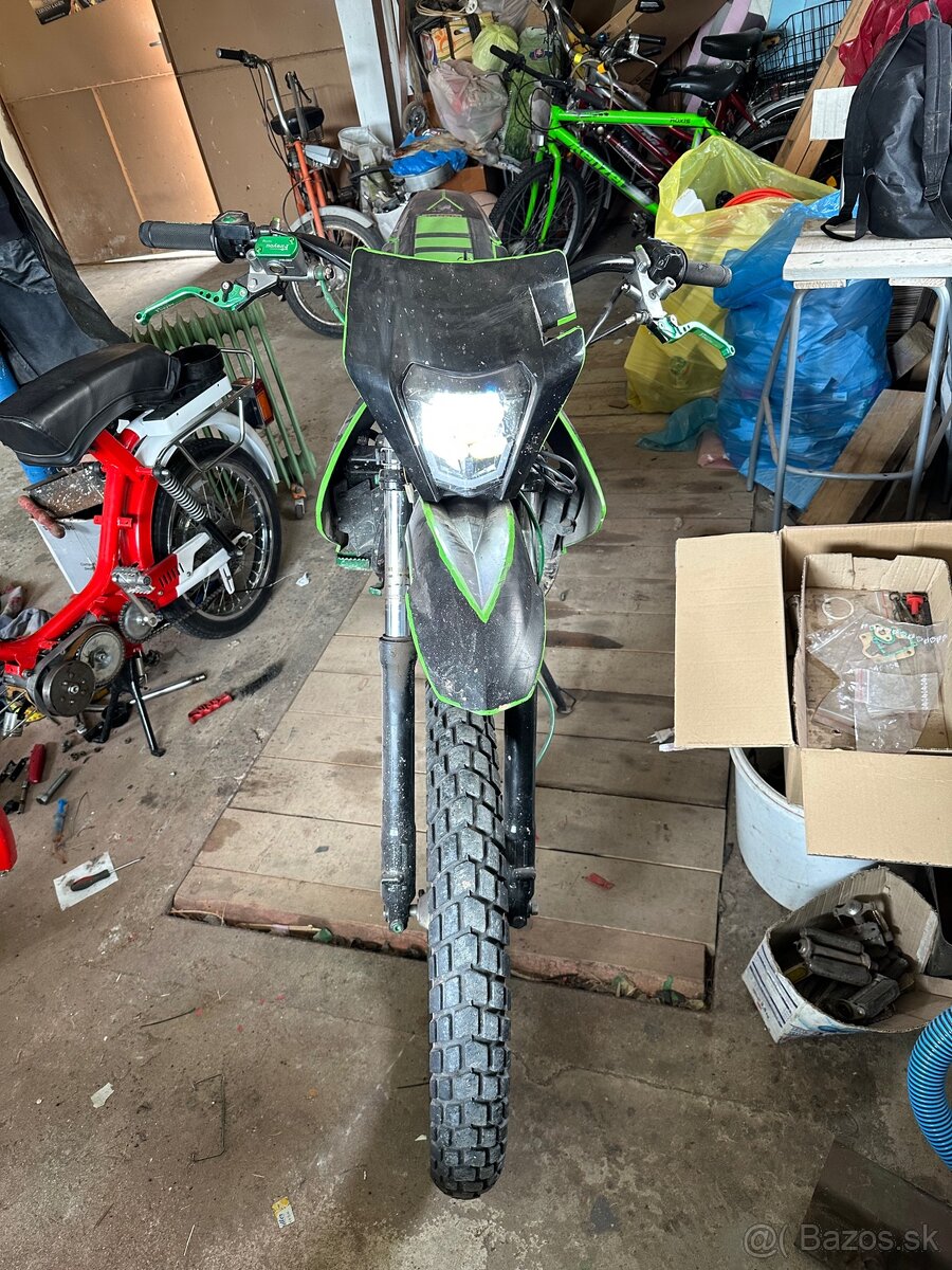 Derbi senda