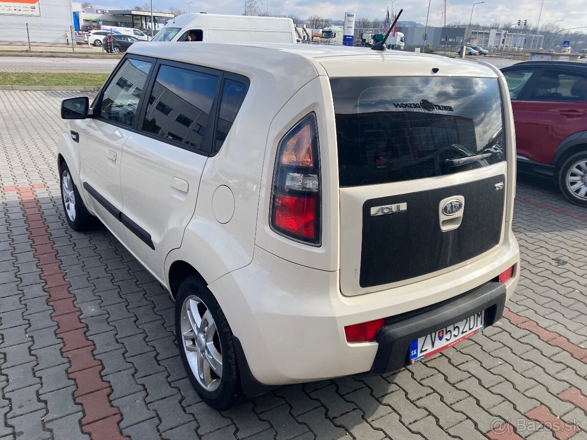 Predám kia Soul rok 2009 diesel - 4