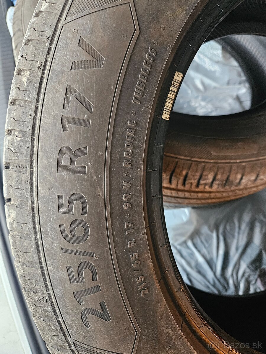 4x letné pneu Barum Bravuris 215/65 R17 - 4