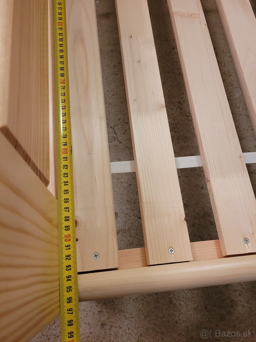 Predám drevenú postel - 4