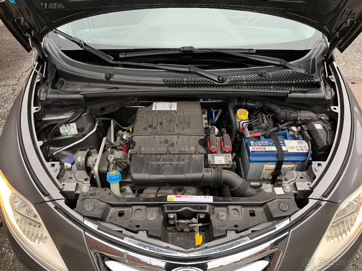 Lancia Ypsilon Gold 1.2i - 4