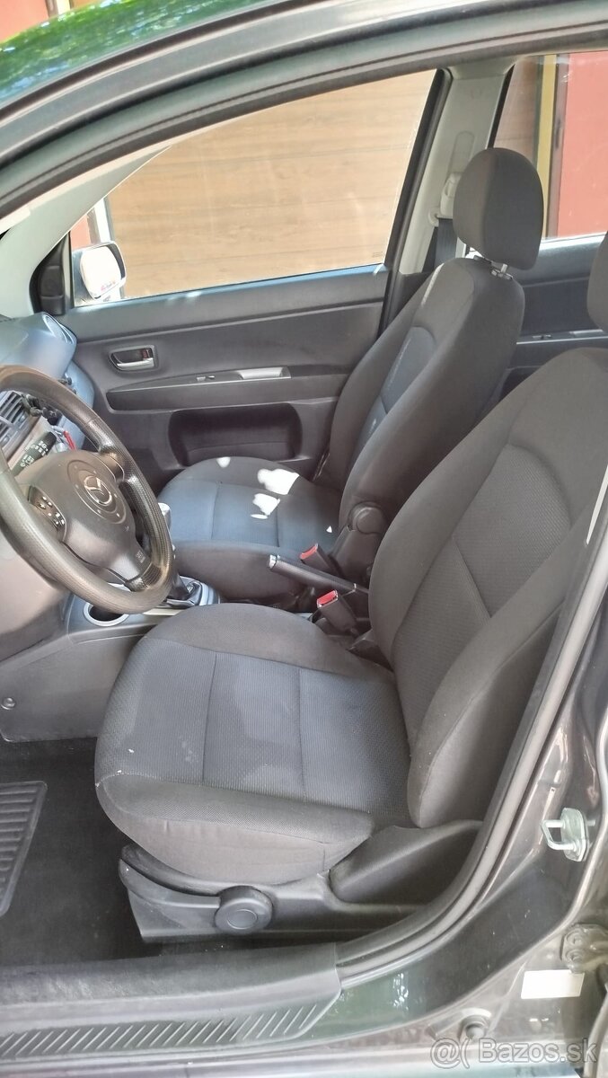 Mazda 2 1.25i, 55kW, rok 4/2006 - 4