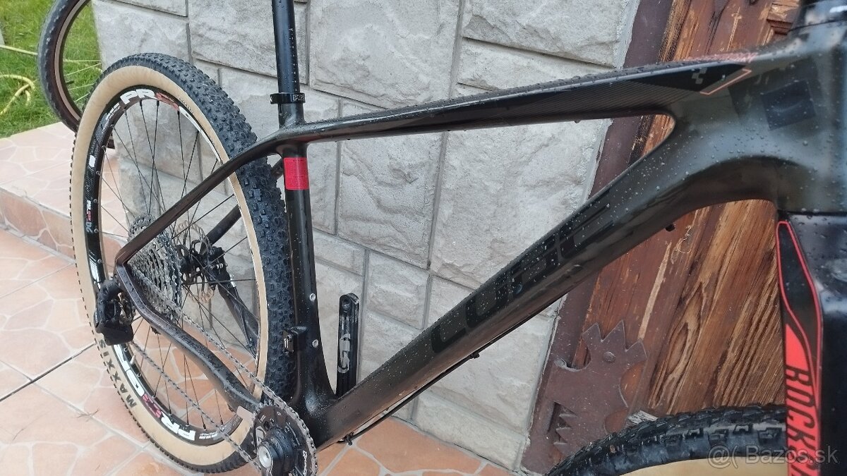 Predám horský bicykel CUBE - 4