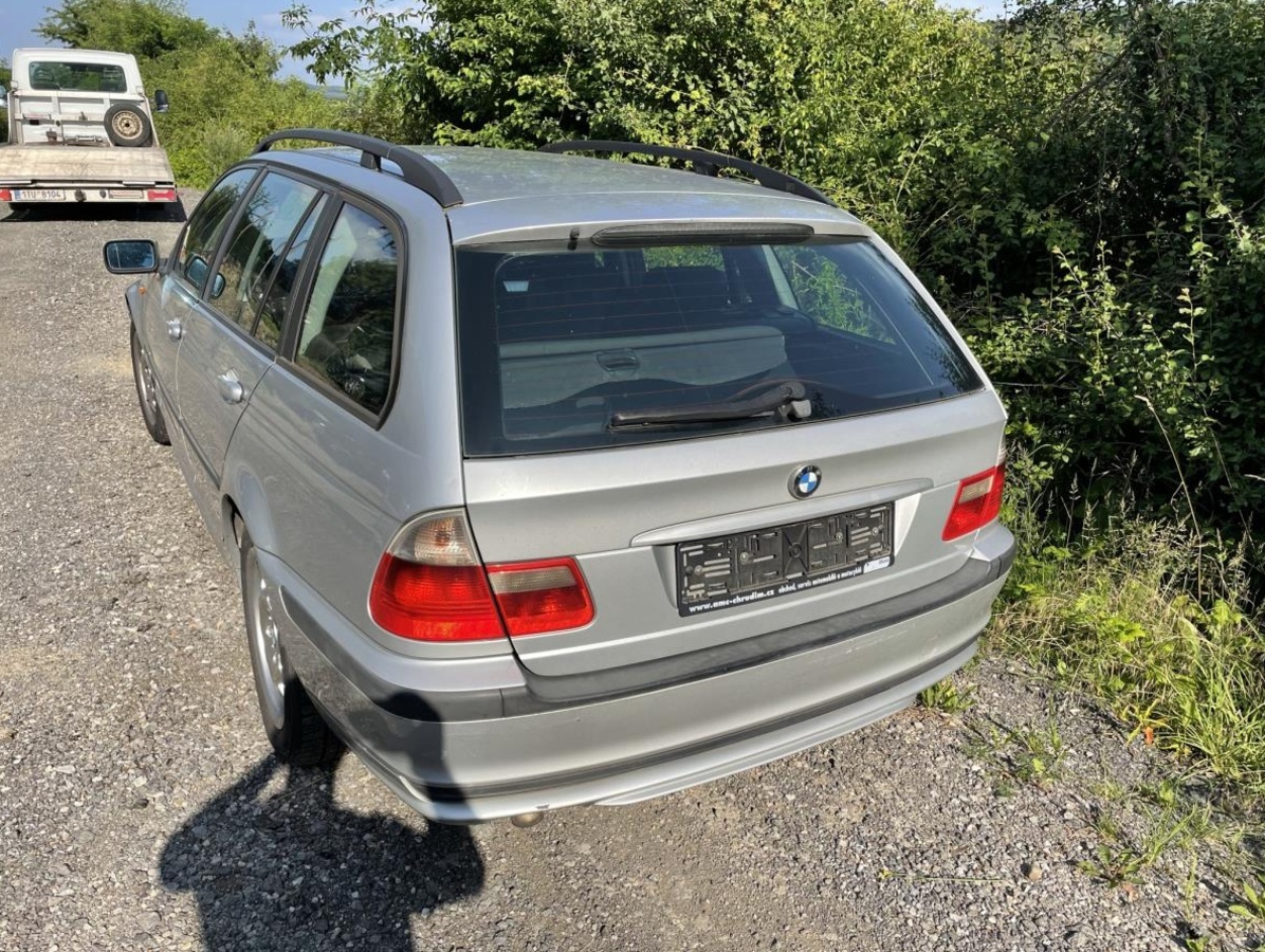 Náhradní díly BMW E46 kombi - 4