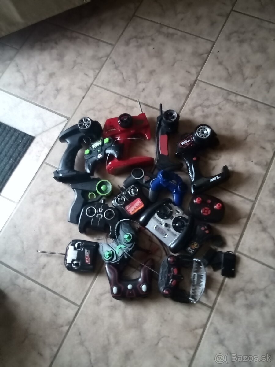Autá na diaľkové ovládače - 4