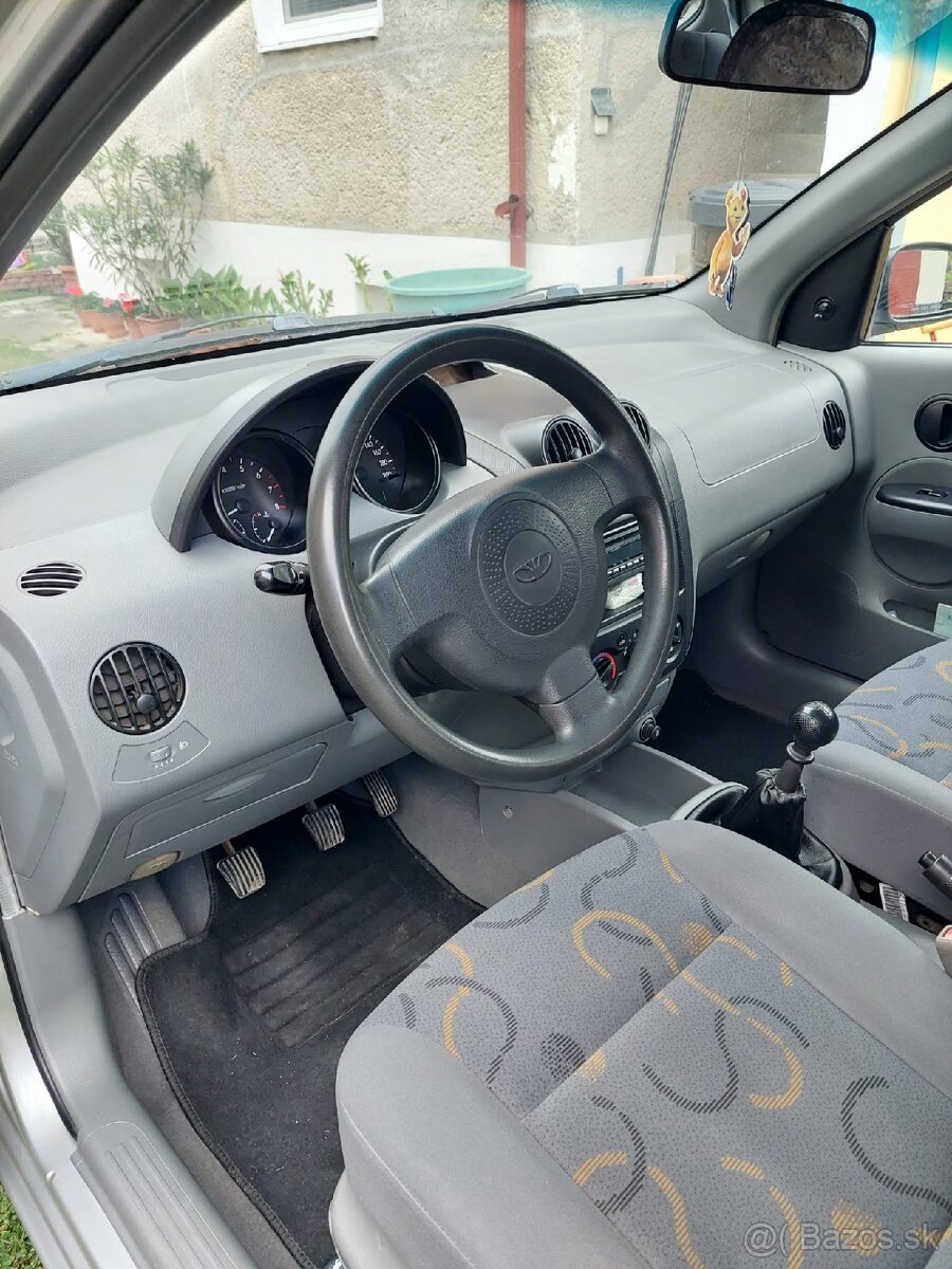 Daewoo Kalos - 4