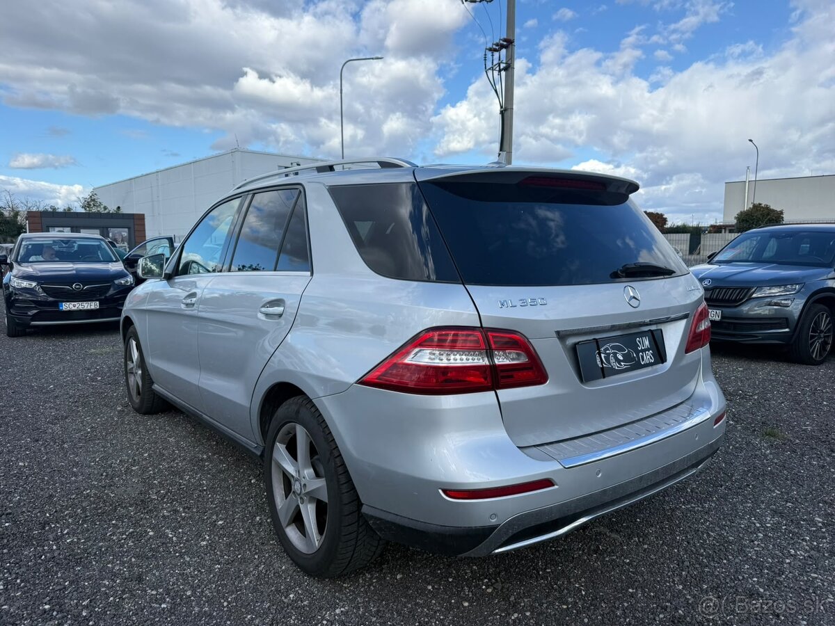 Mercedes-Benz ML 350 BlueTec 4MATIC - 4