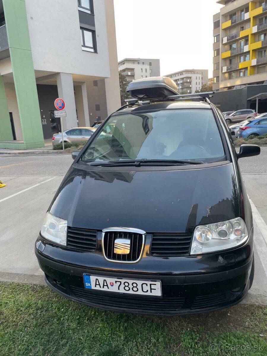 Predám SEAT Alhambra 1.9 TDI (2007) – Minikaravan - 4