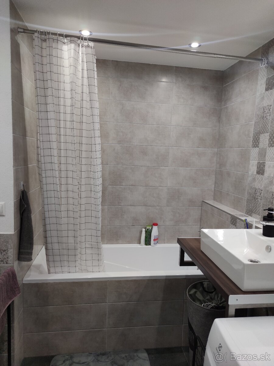 3 IZBOVÝ byt Partizánske, Horská ulica, sídlisko Šipok - 4