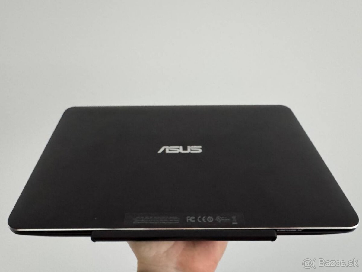 ASUS Book, 500Gb SSD M.2, 8GbRam,10hod výdrž, Celokovový - 4