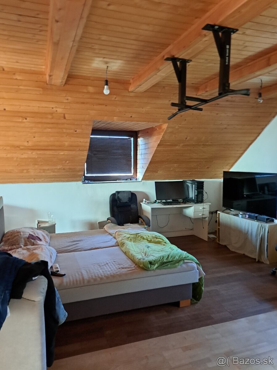 na predaj krásny rodinný dom - Lutila - 4