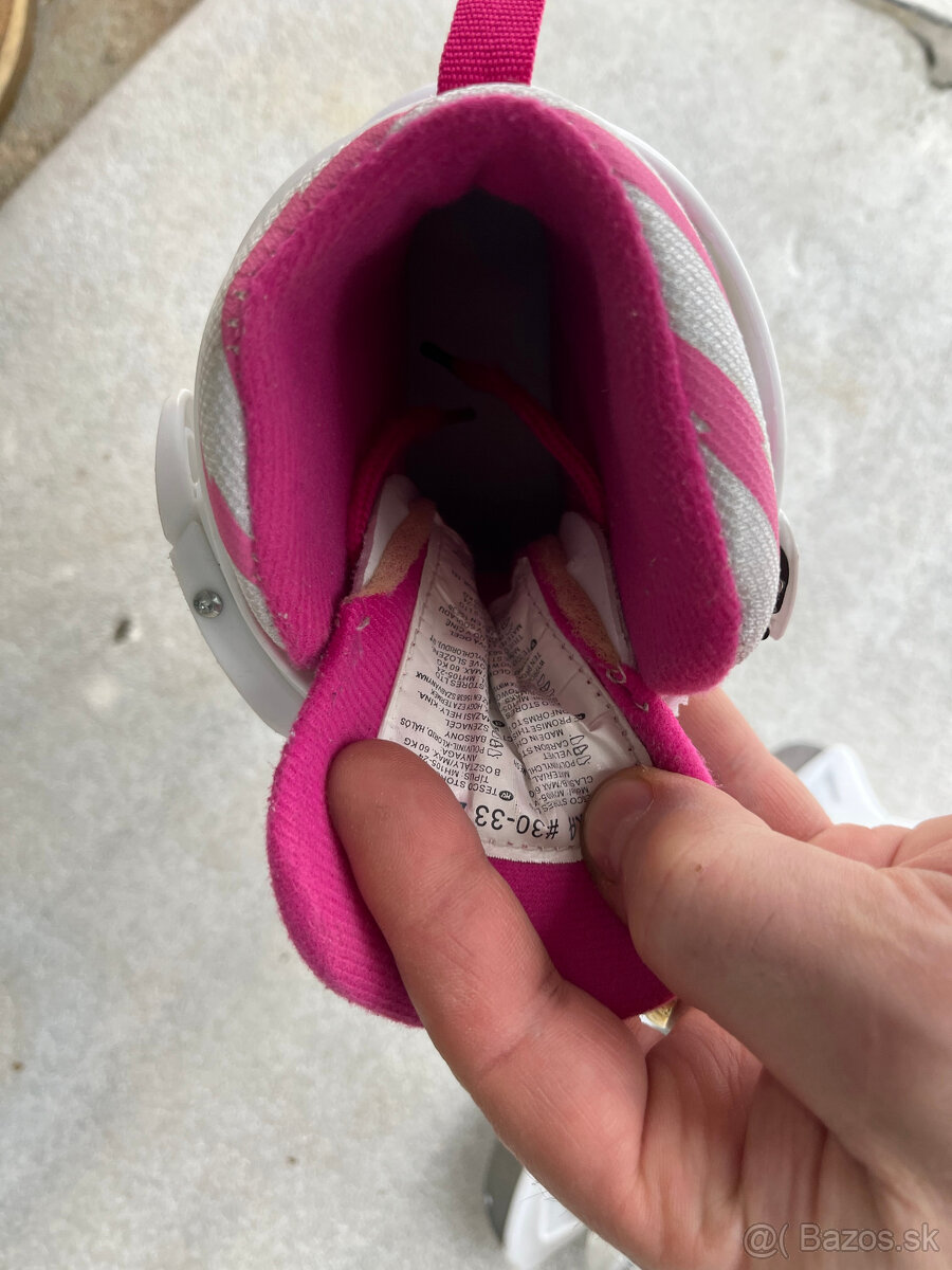 Dievčenské korčule vo výbornom stave - 4