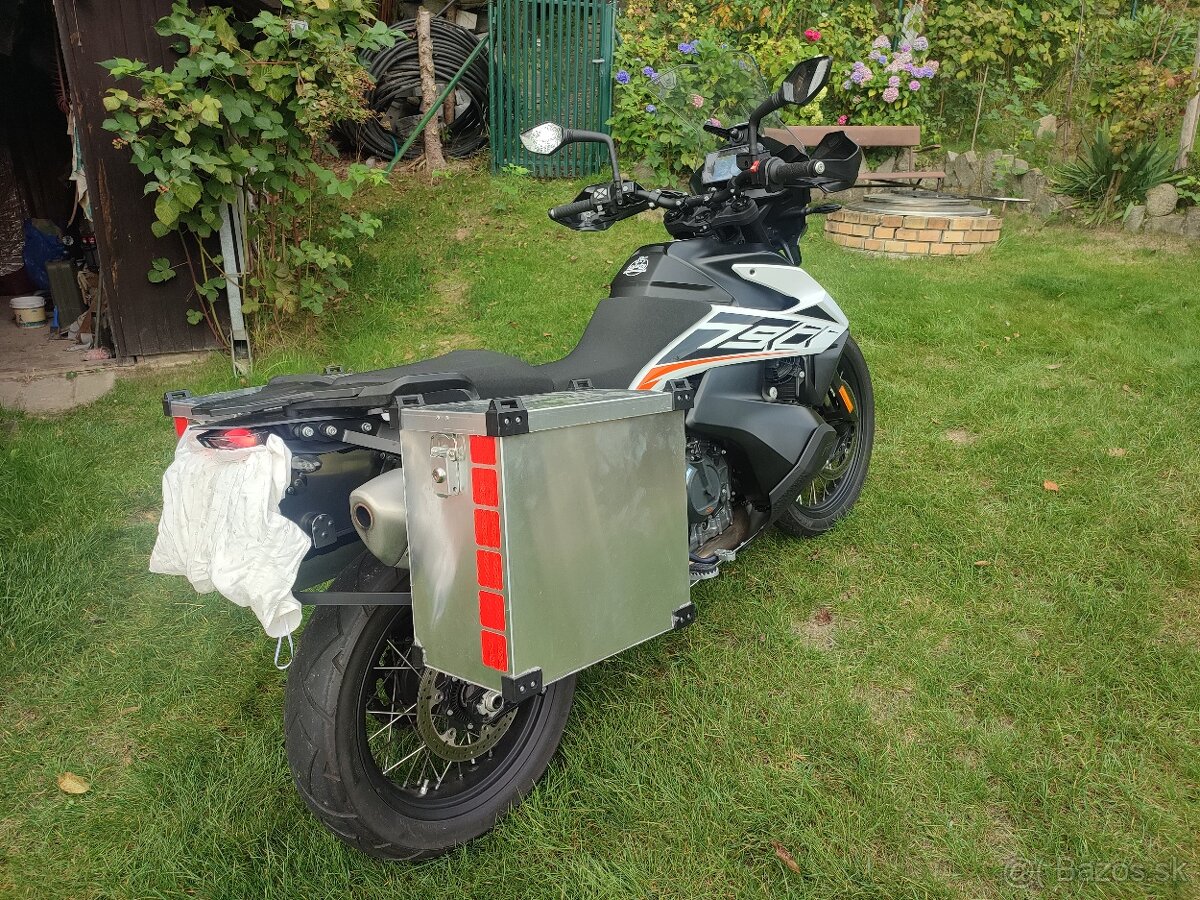 KTM 790 Adventure - 4