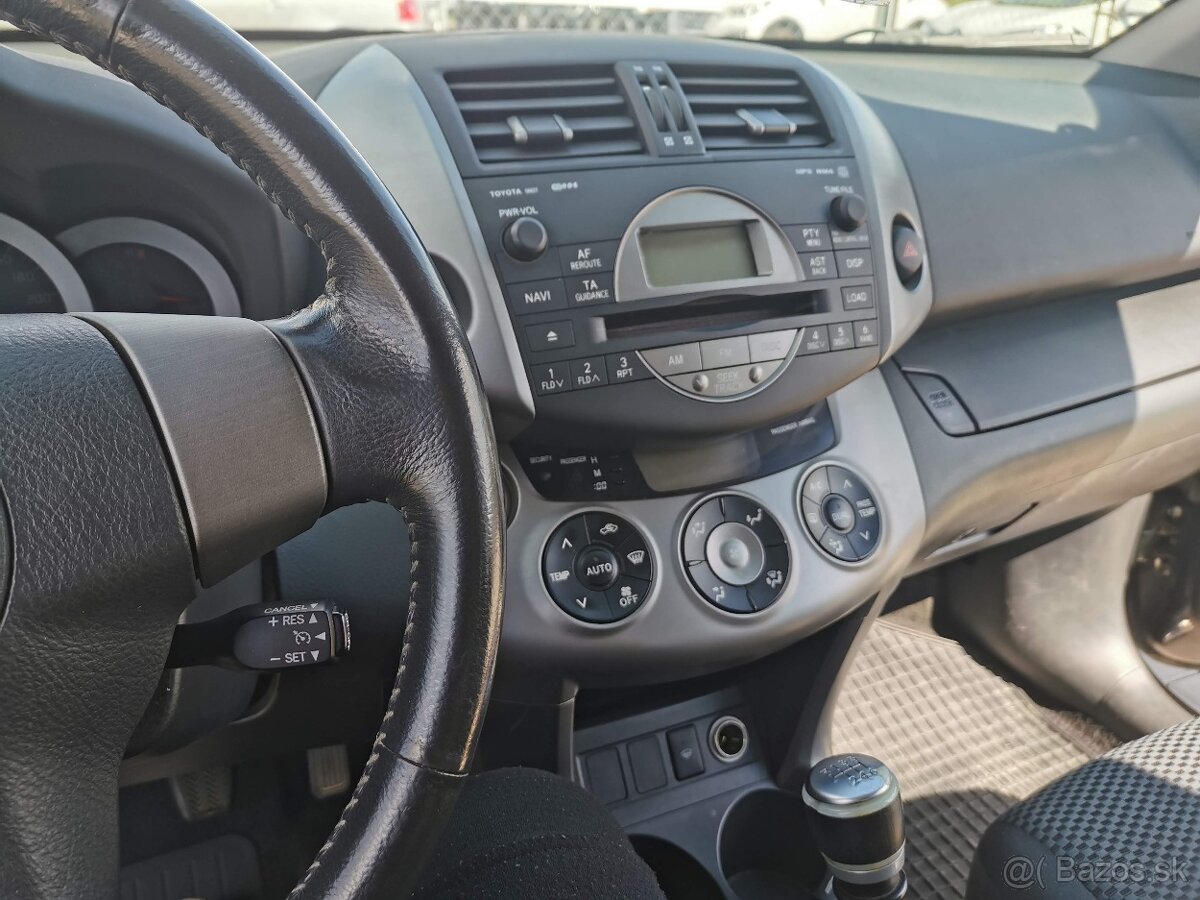 Toyota rav 4 D4D - 4
