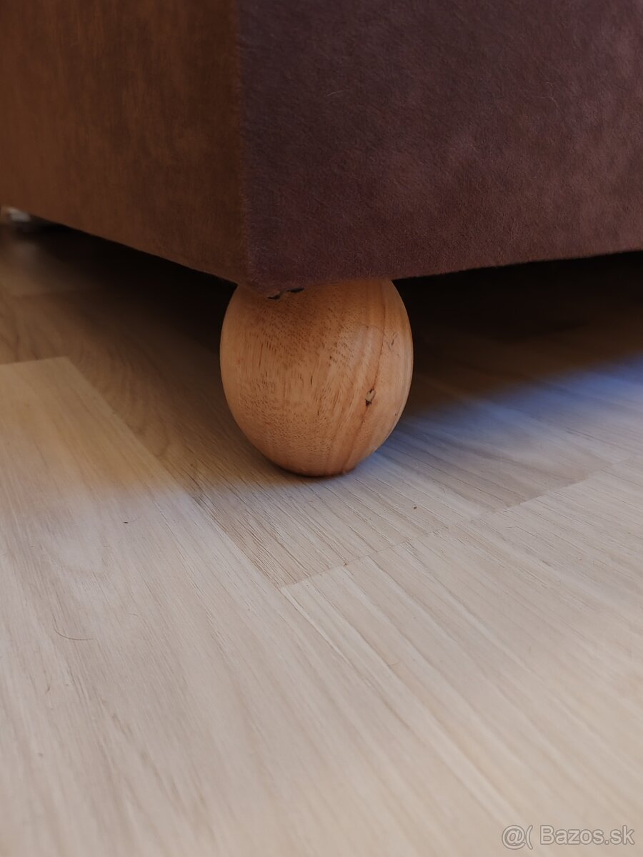 Dvojlôžková posteľ - 4