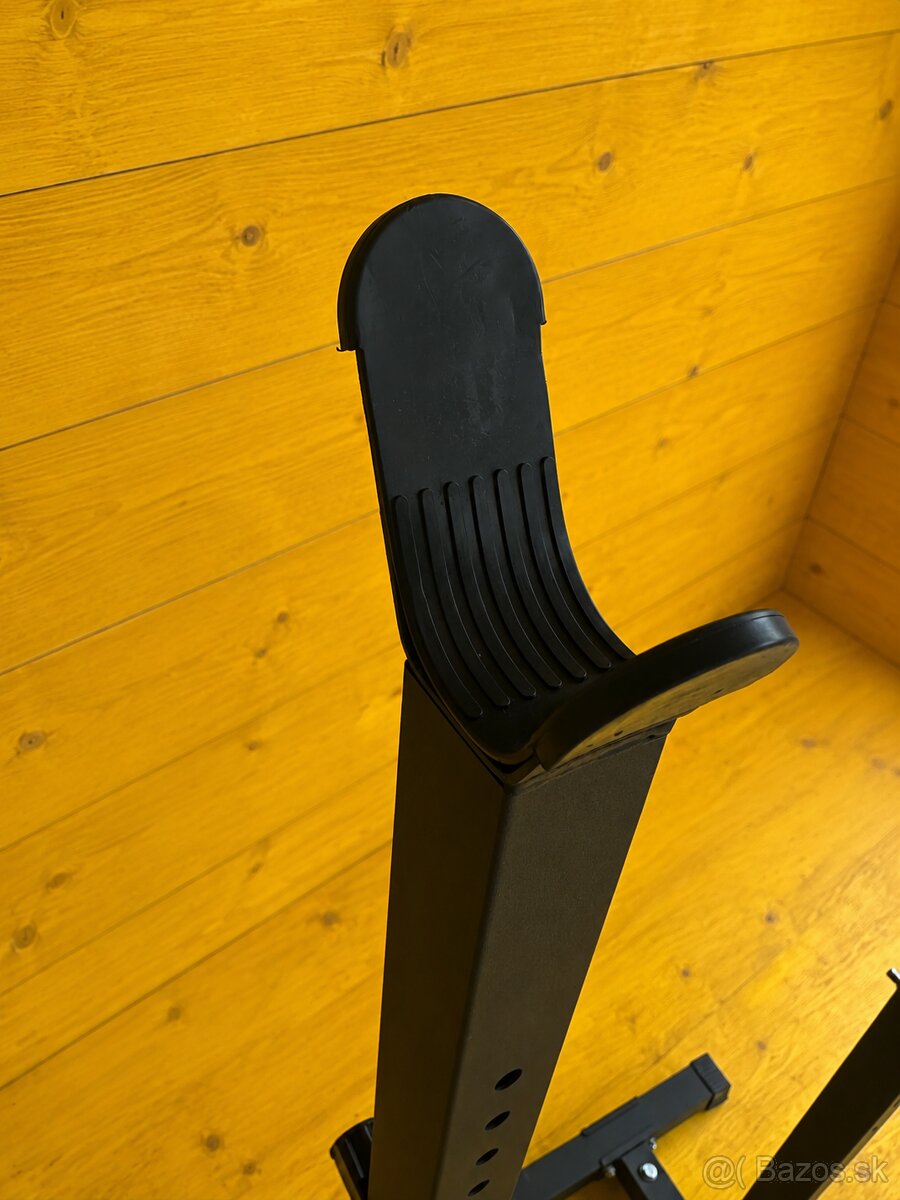-- NOVÉ STOJANY NA DREPY / BENCH -- - 4
