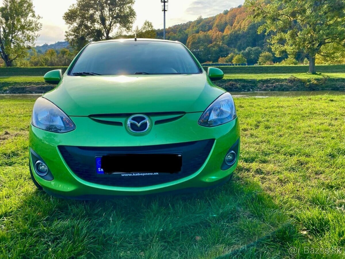 Mazda 2 TOP STAV, 75 000 km, STK platné do 08/2027 - 4