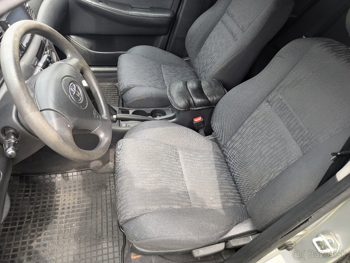 Toyota Corolla 1.6 81kw LPG, nová STK, ťažné zariadenie - 4