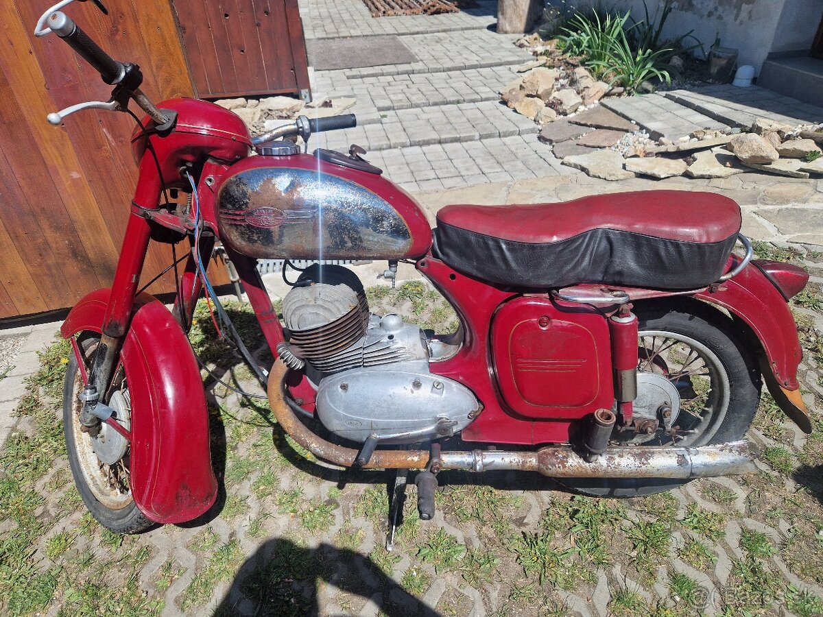 Jawa výměna - 4