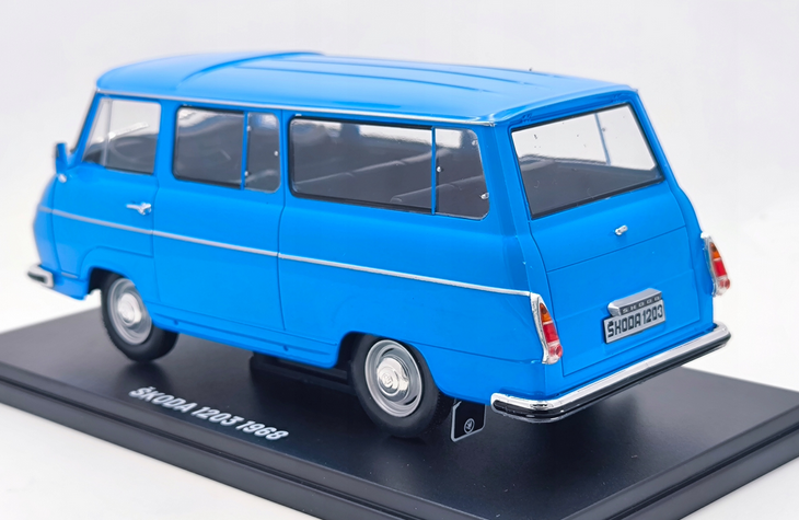 Škoda 1203 1:24 - 4
