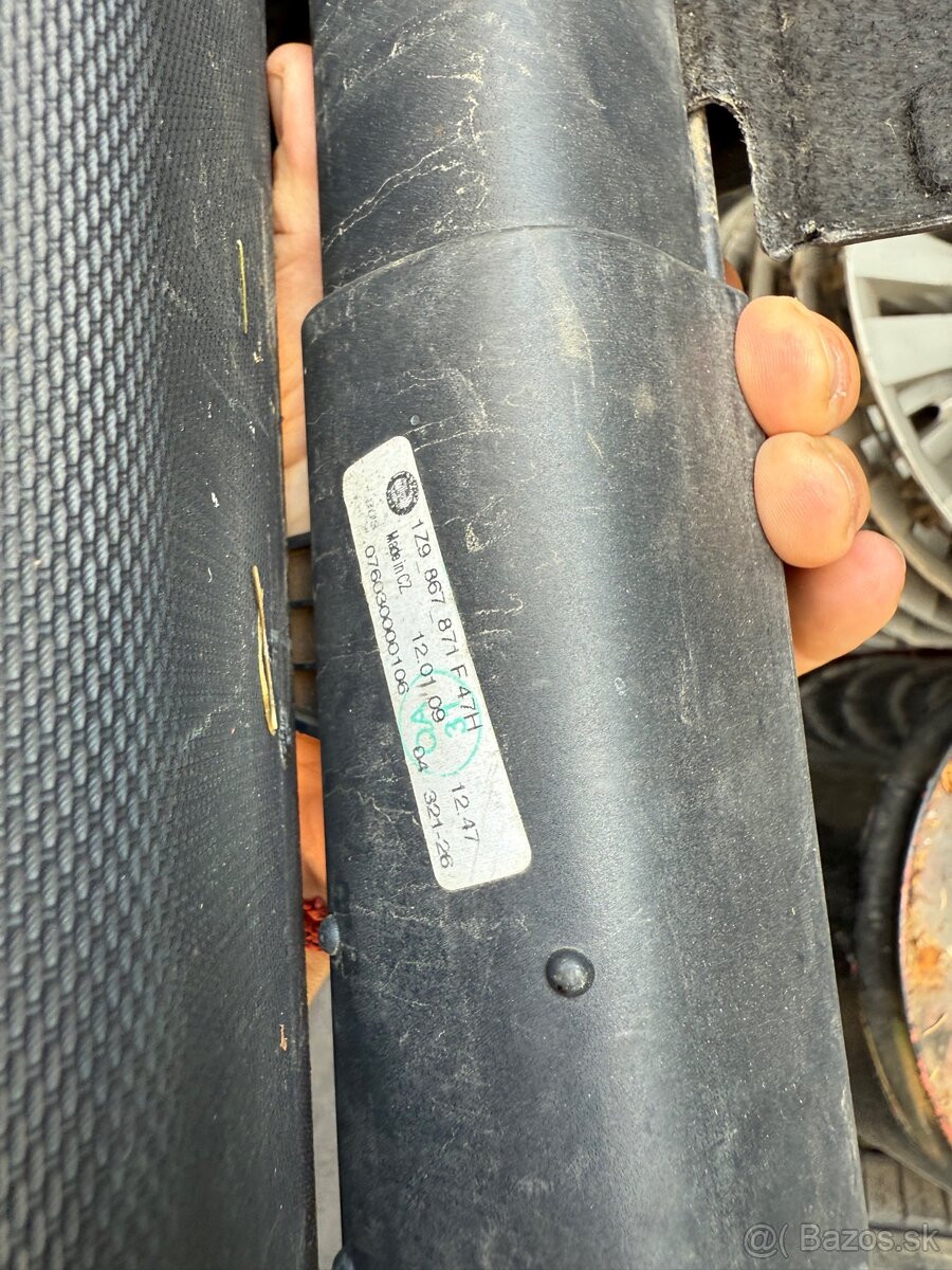 Zadne plato skoda /vw - 4