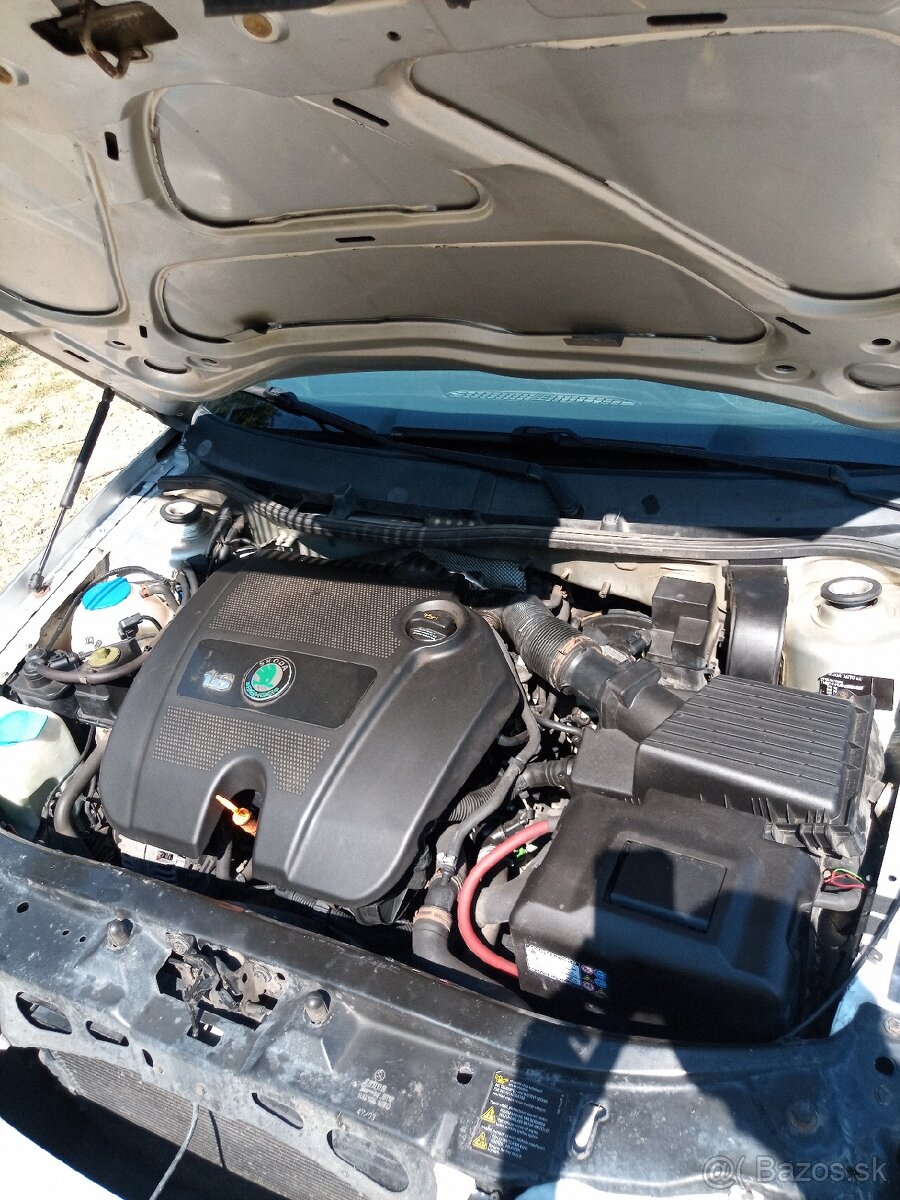 Octavia 1.6 75kw - 4