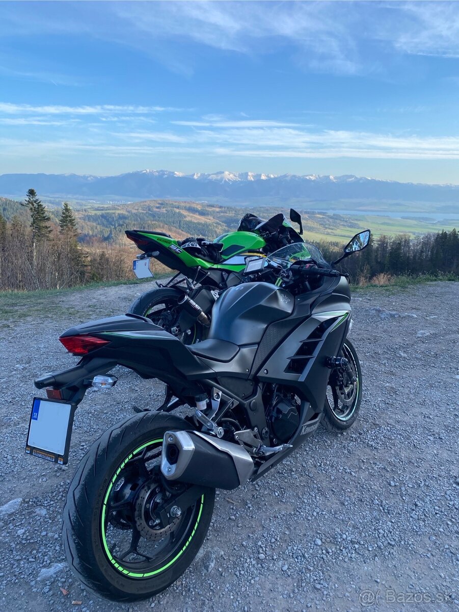 Kawasaki Ninja 300 ABS - 4