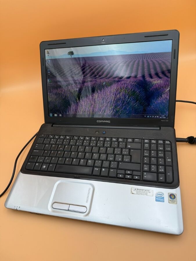 Notebook Compaq Presario CQ61 / 160GB HDD / Win 7 Pro - 4