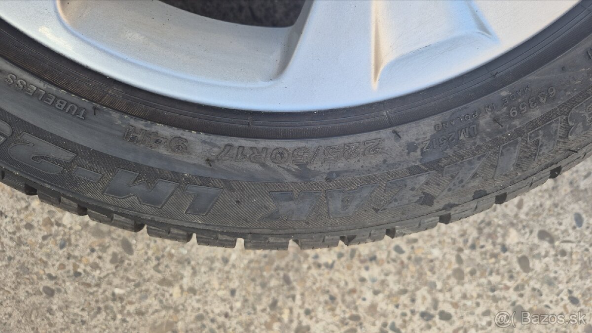 Kolesa BMW X1 225/50R17 - 4