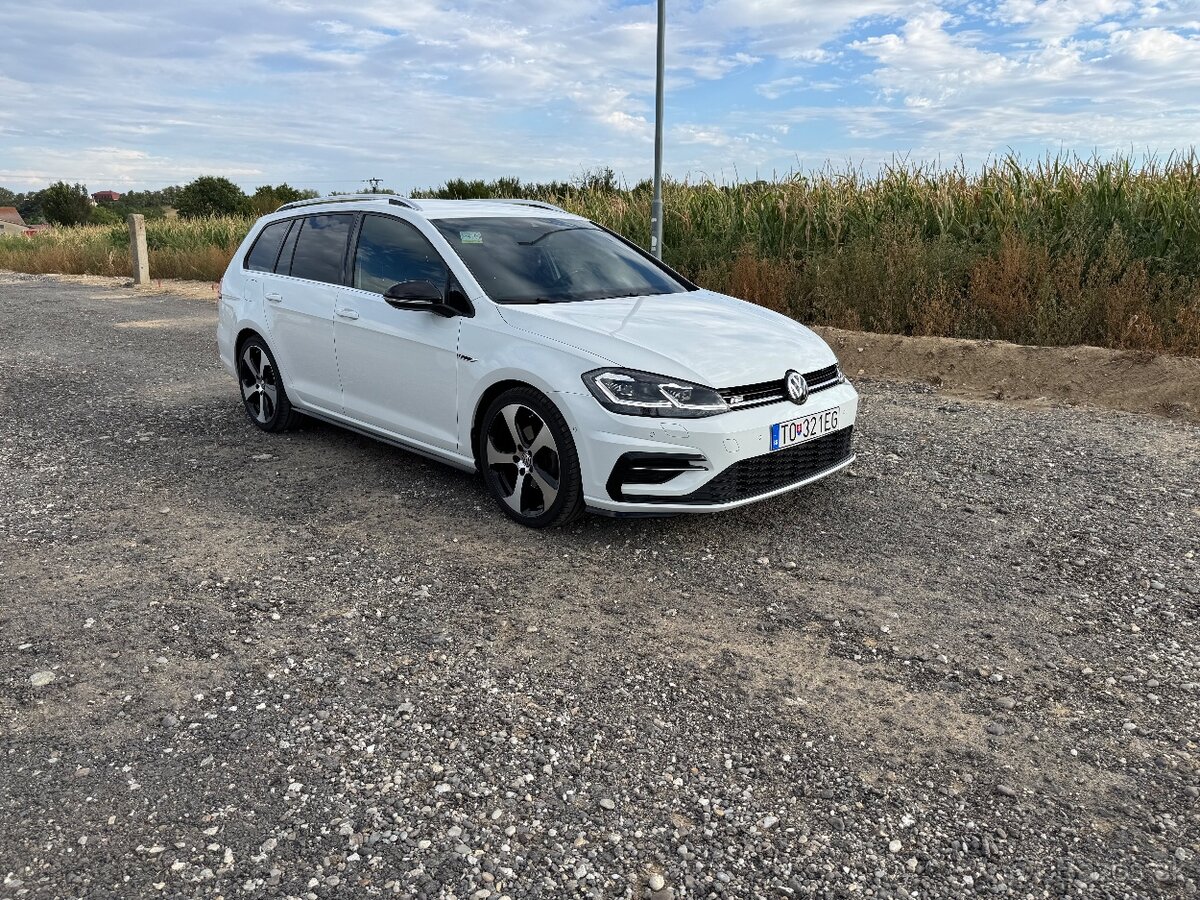 Predám Volkswagen Golf variant 1.5 TSI 110 KW - 4