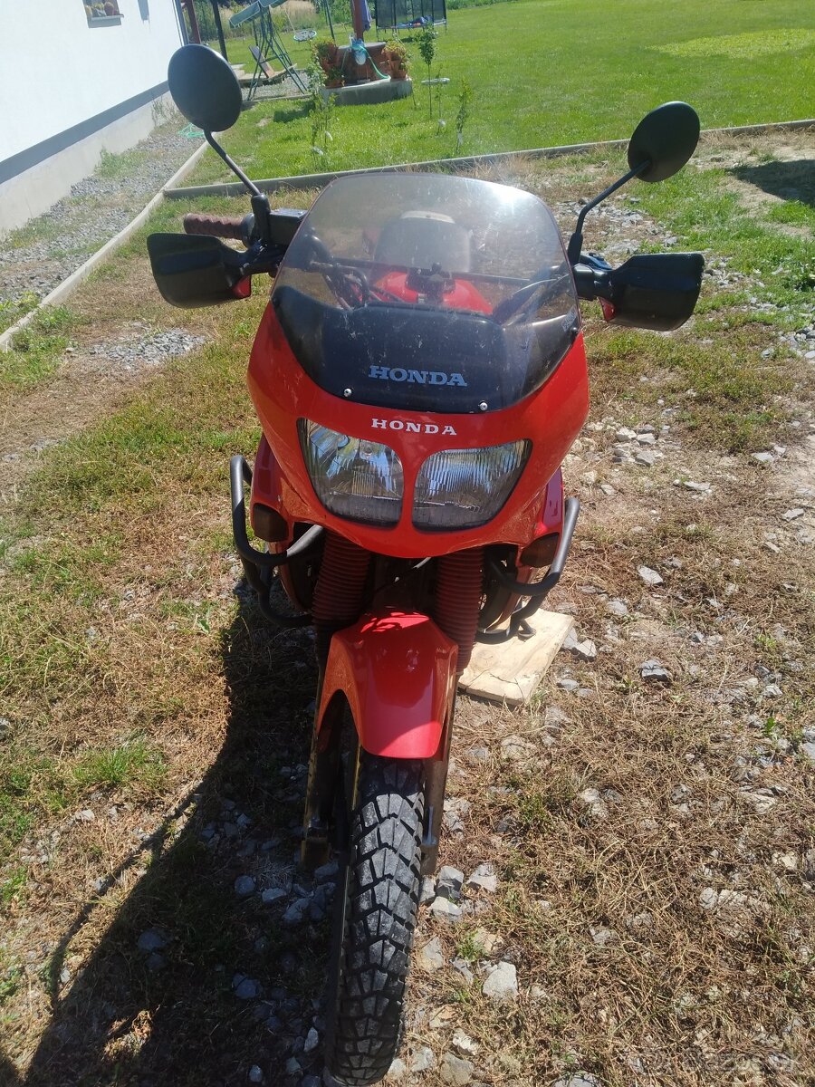 Honda Transalp 600