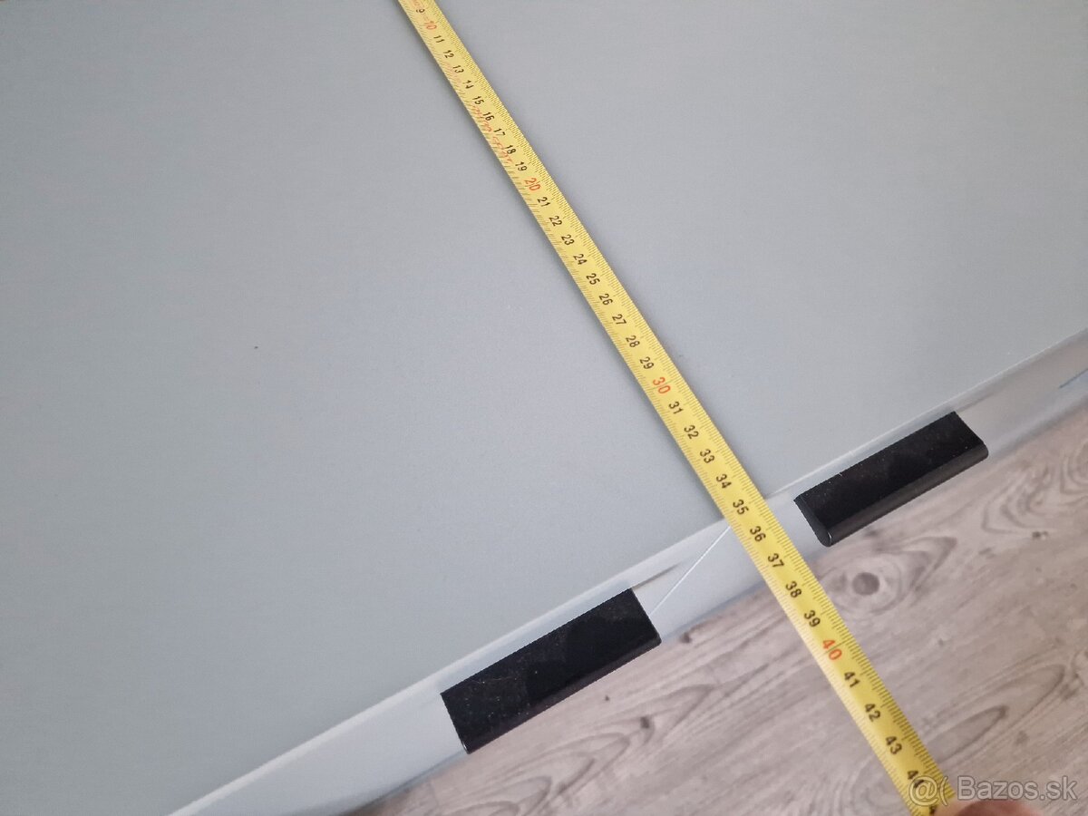 Predáme štýlovu komodu Caroline - 4