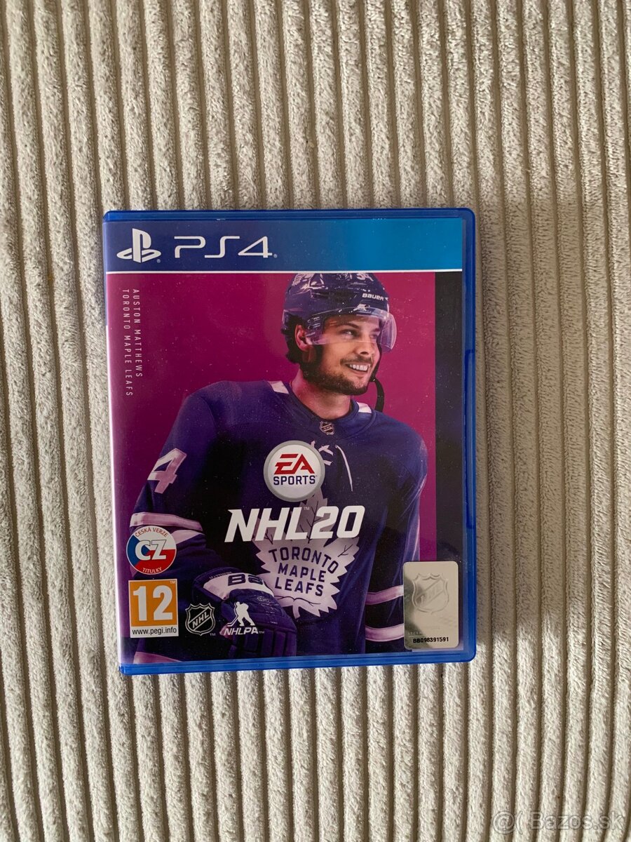 Playstation 4 500GB - 4