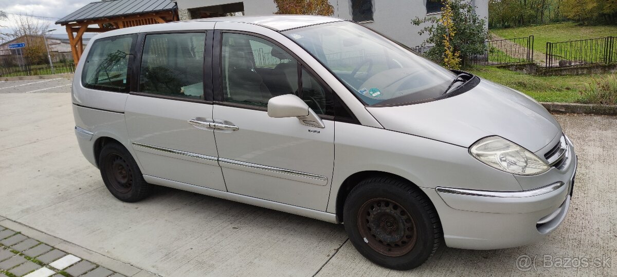 Predám citroen c8 2.0hdi 100kw 2009 - 4