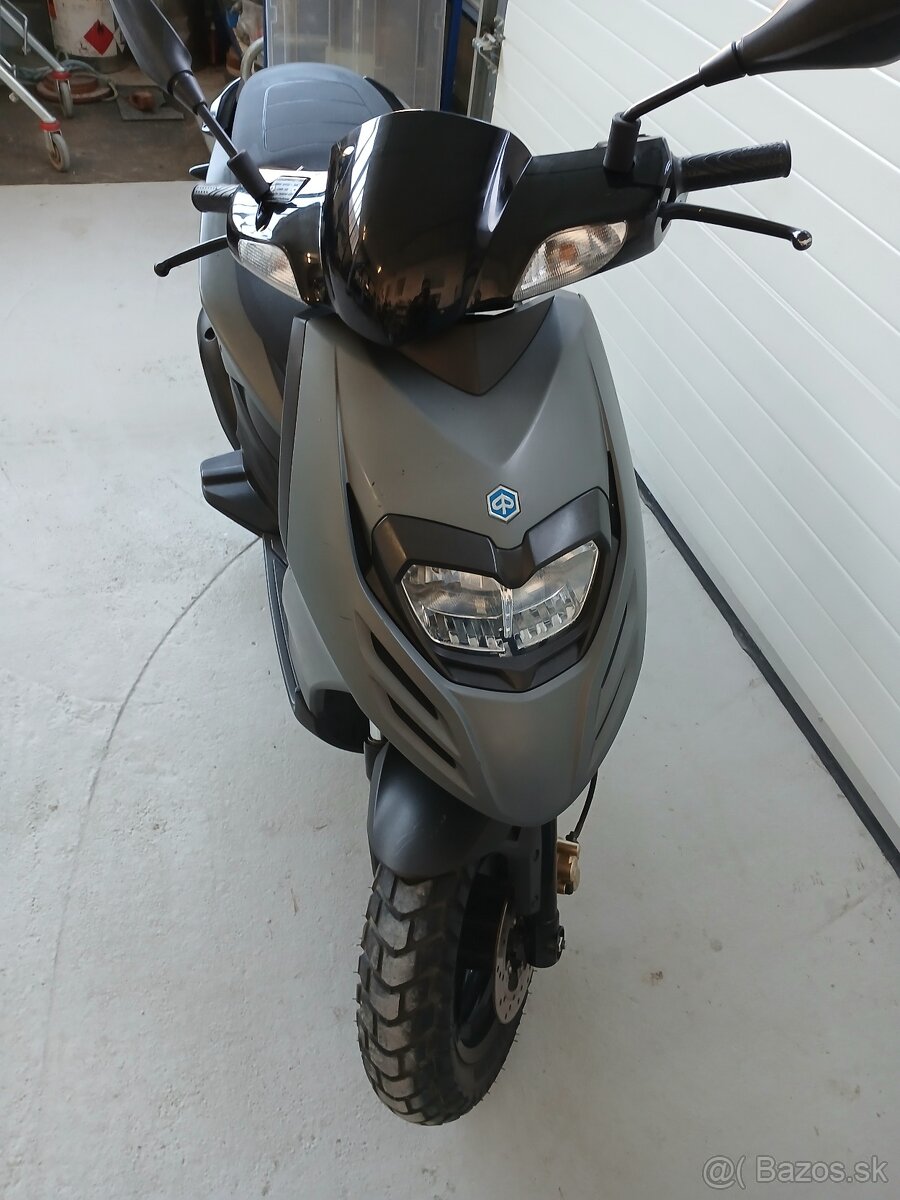 Skuter piagio125 4takt vstrekovanie 2015 - 4