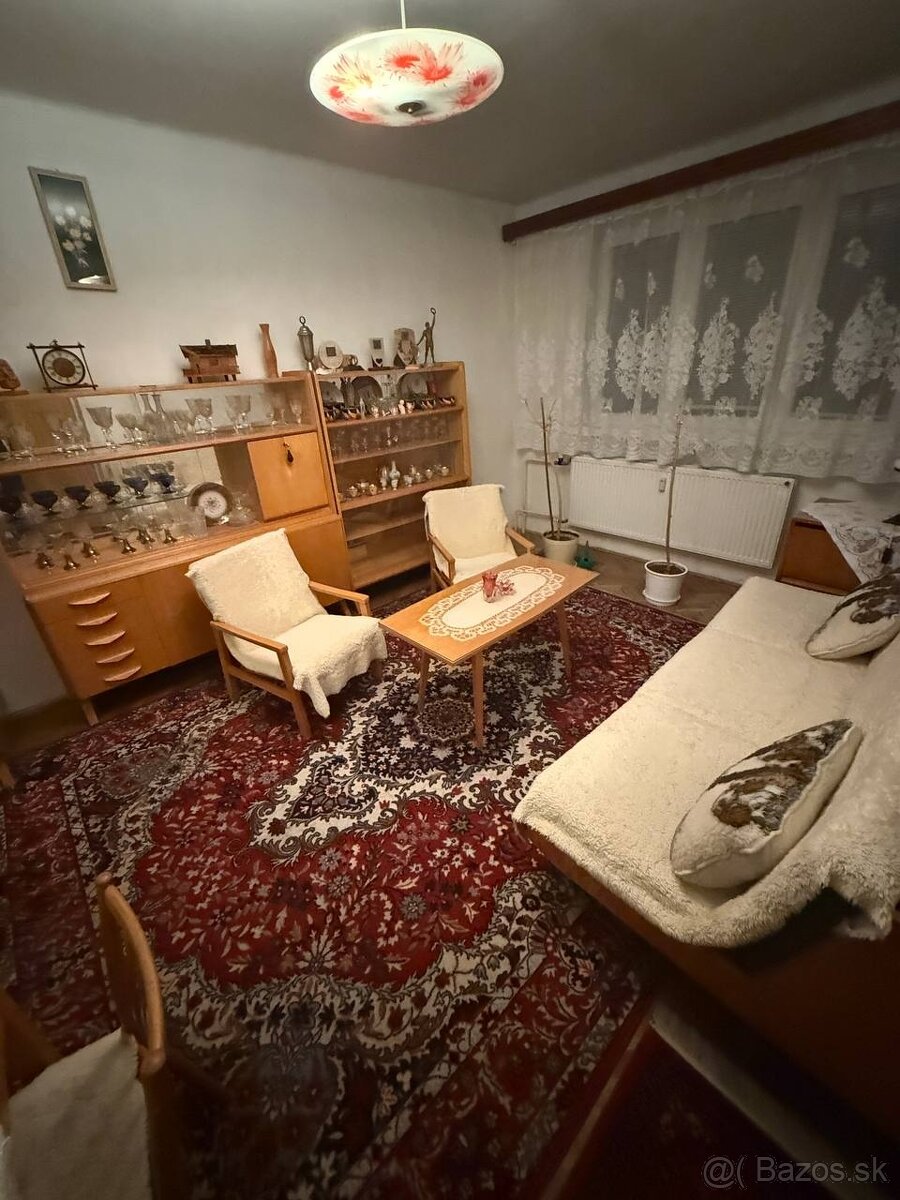 BYT 3IZBOVÝ PARTIZÁNSKE - 4