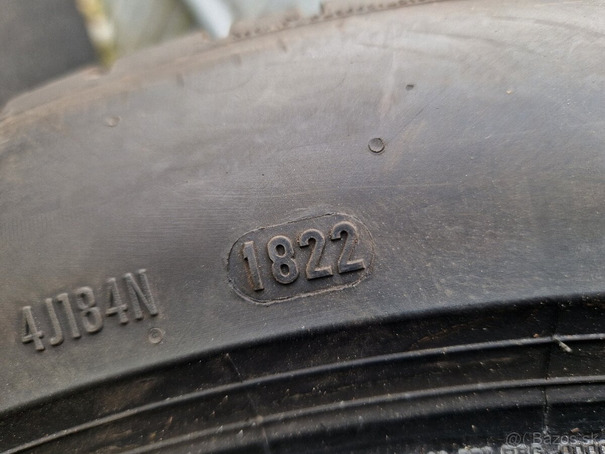 245/45 R18 Pirelli Cinturato P7 Letne - 4